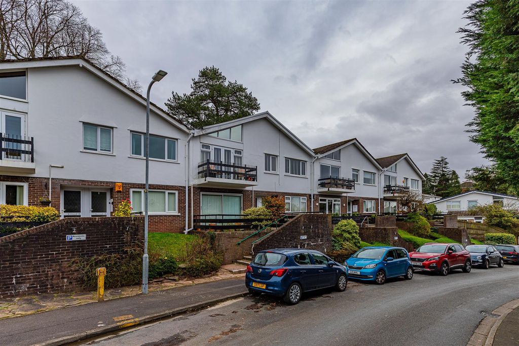 Property photo 1 of 21 4 (22 Of 22).Jpg