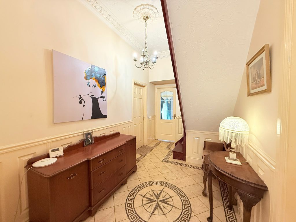 Property photo 3 of 38