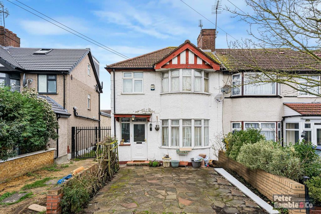 Property photo 1 of 19