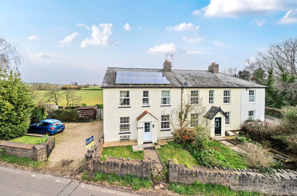 Property photo 1 of 25 1424204-2-69Aff47...