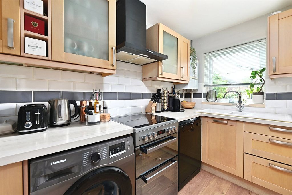 Property photo 3 of 13 Picture No. 07