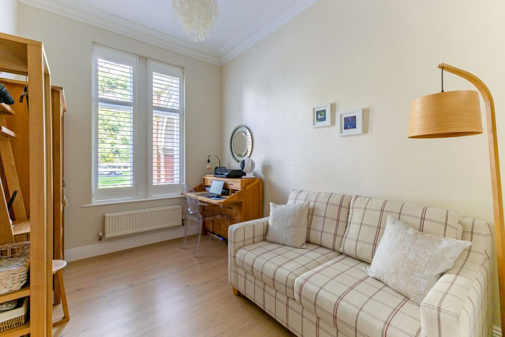 Additional image 19 of 3 bed flat for saleUpper Lodge Way, Coulsdon CR5