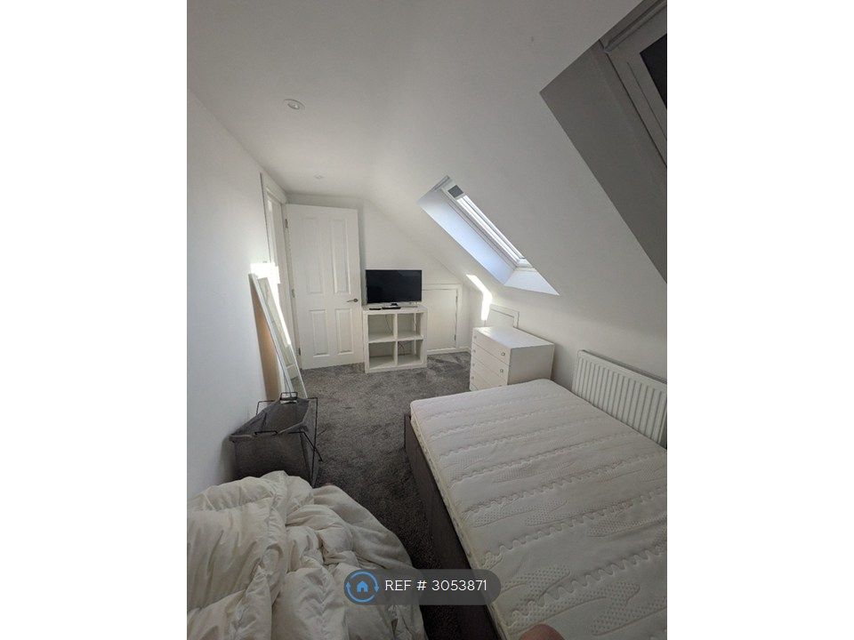Property photo 2 of 4