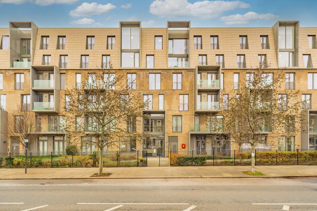 Property photo 1 of 7