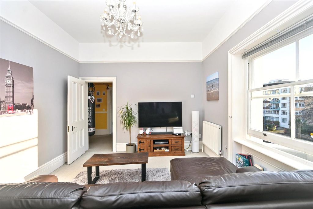 Property photo 2 of 20 Dsc_3420.Jpg