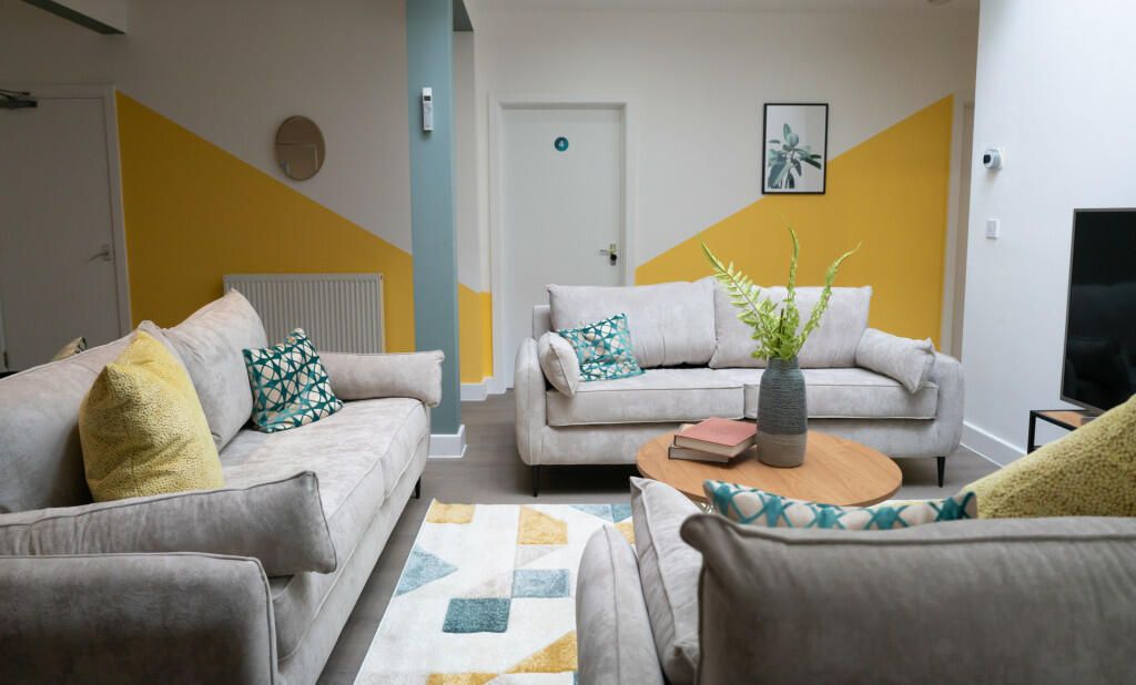 Property photo 2 of 4