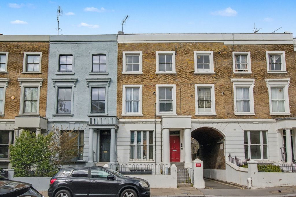 Property photo 1 of 10 318D Westbourne Park Road, Notting Hill, London W11 1Eq