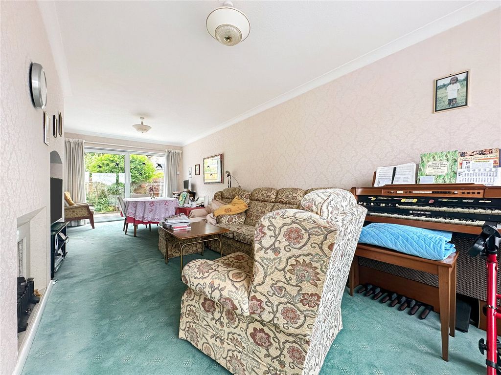 Property photo 3 of 14 Picture No. 15