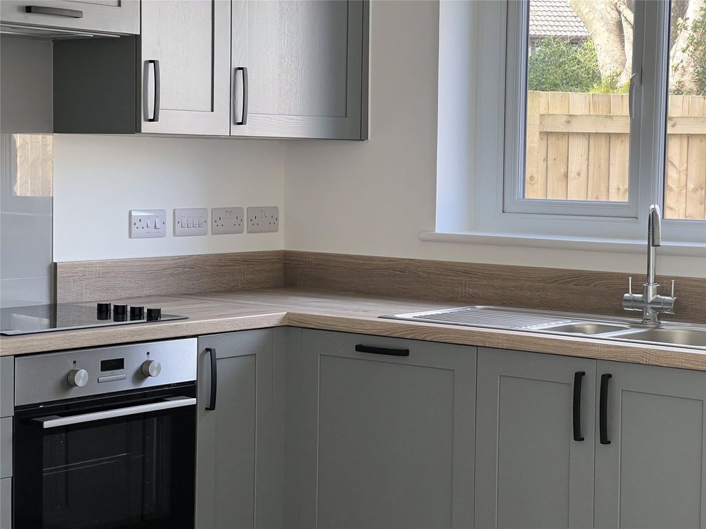 Property photo 3 of 12 Plot 1 Kitchen