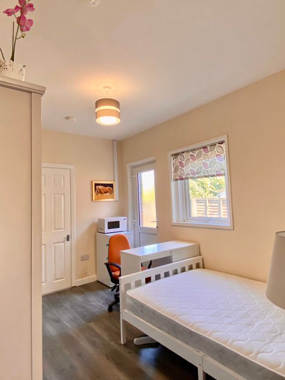 Property photo 1 of 3 24C-2