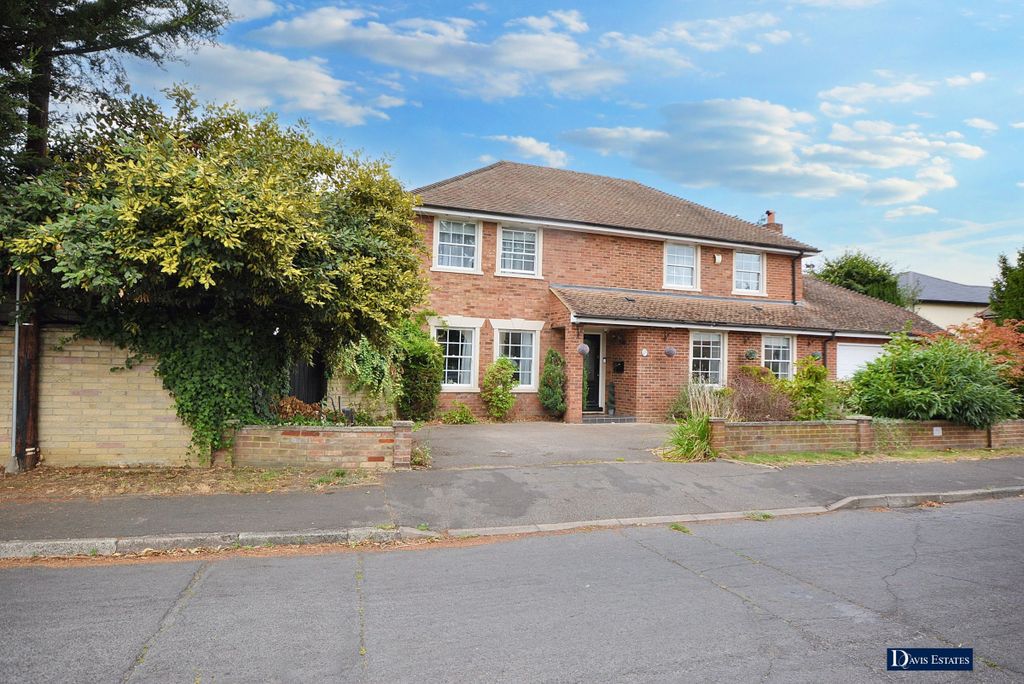 Property photo 1 of 19