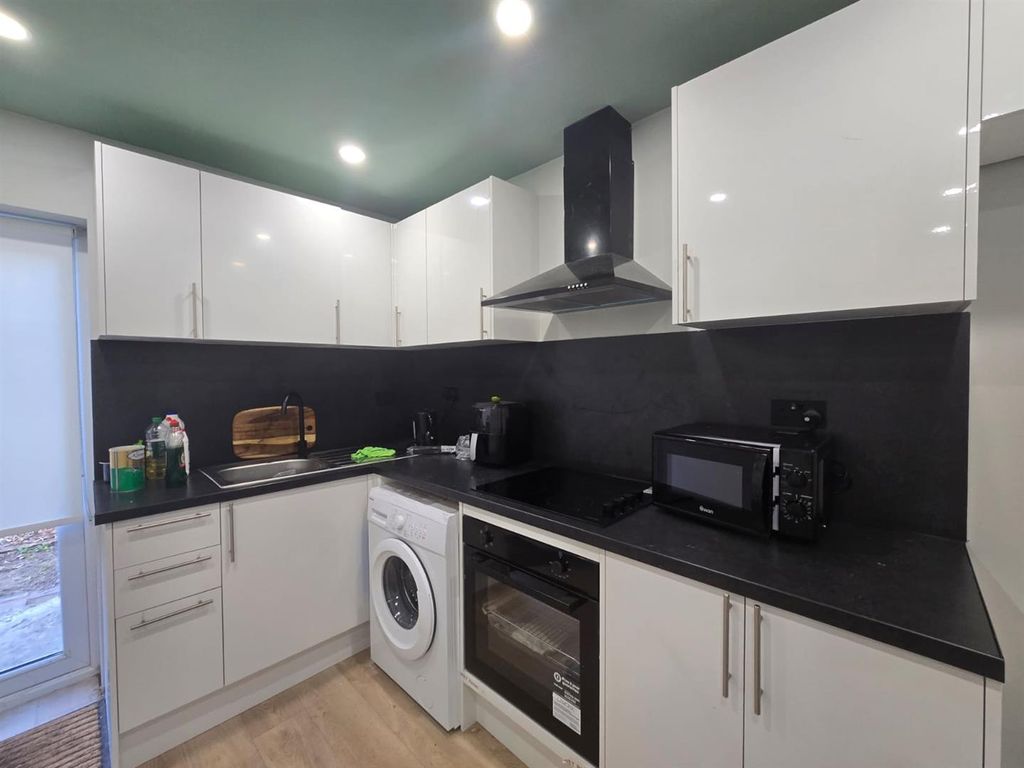 Property photo 2 of 10 Whatsapp Image 2025-12-30 At 14.27.57 (1).Jpeg