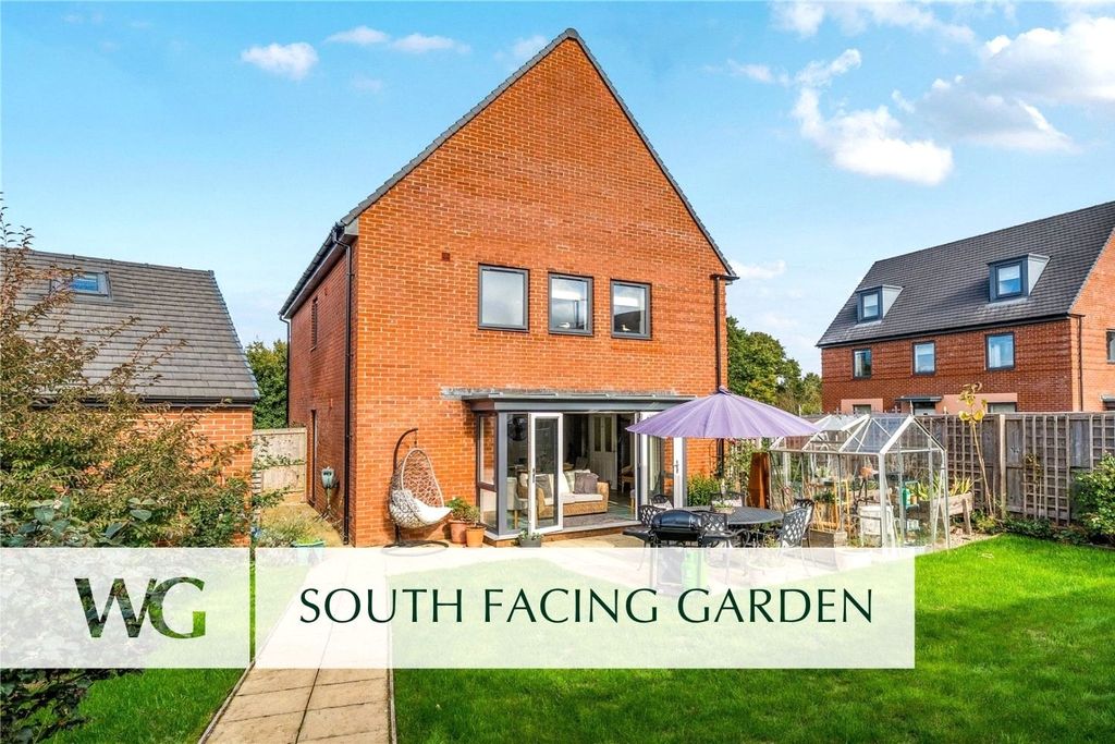 Property photo 1 of 14 Rear Garden