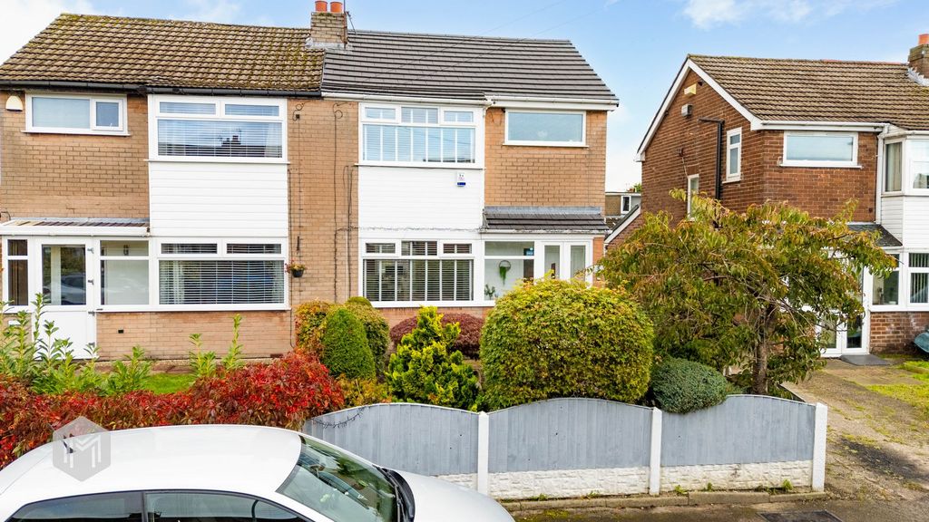 Property photo 1 of 30