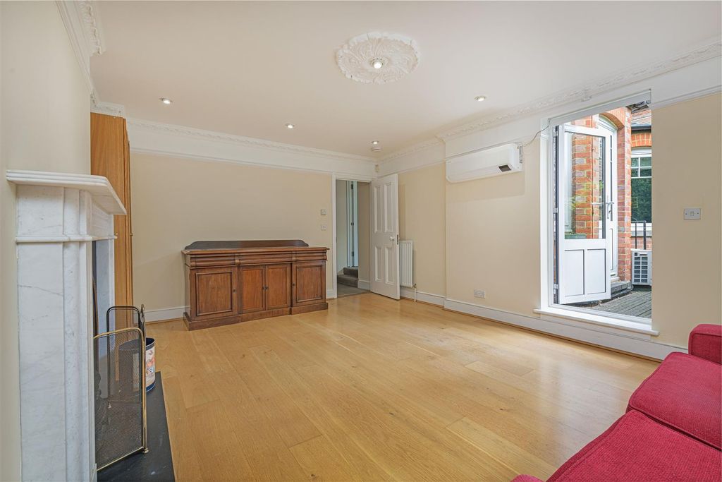 Property photo 2 of 9 42C Keswick Rd Rec 2.Jpg