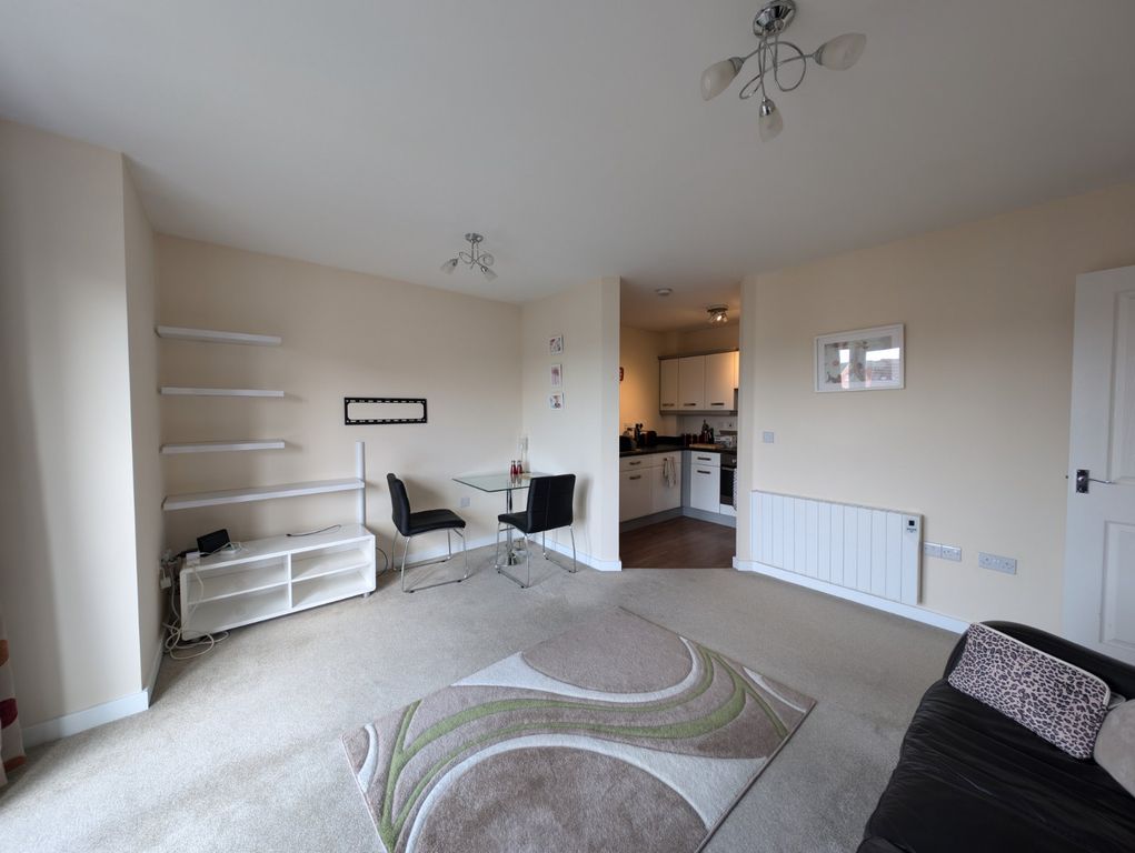 Property photo 3 of 15 Picture No. 07