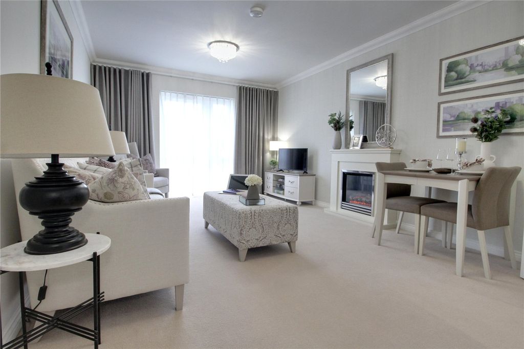 Additional image 6 of 1 bed flat for saleCrookham Road, Fleet GU51