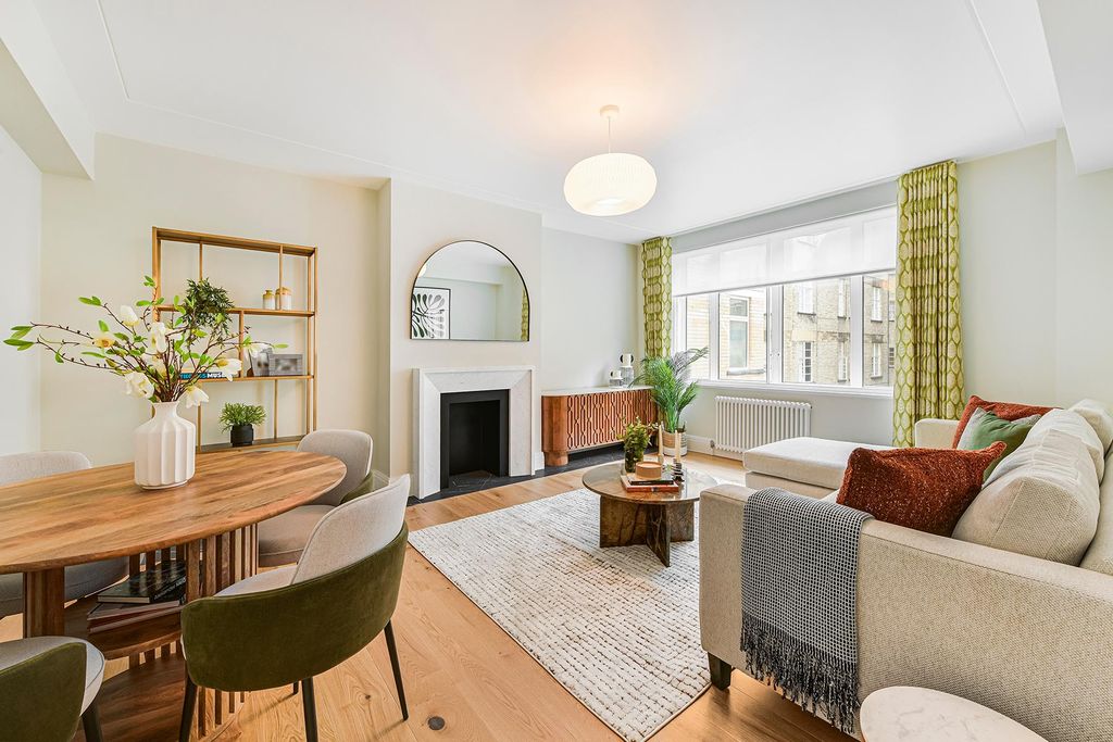 Property photo 3 of 11 Image