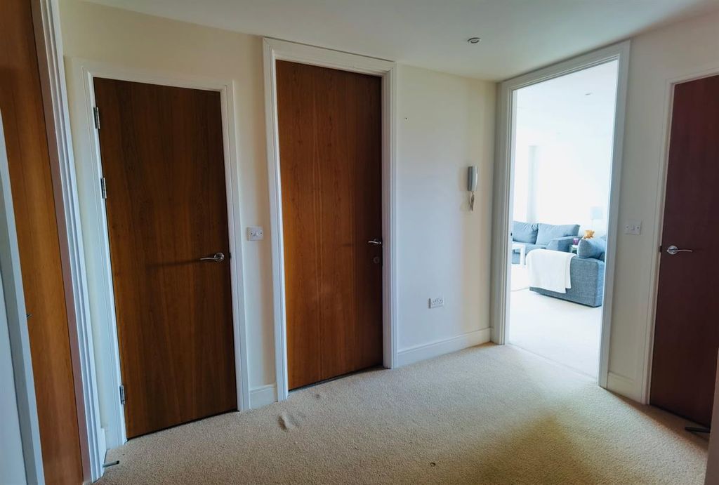 Additional image 15 of 2 bed flat to rentApartment, Meridian Wharf, Trawler Road, Maritime Quarter, Swansea SA1