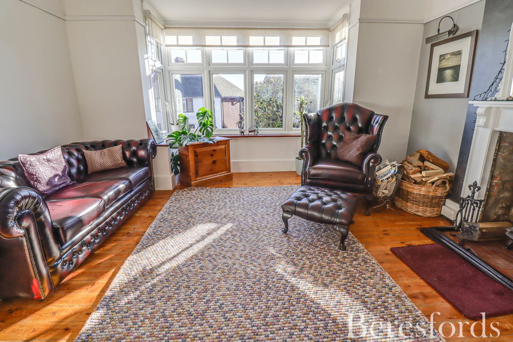 Property photo 3 of 22 Picture No. 07