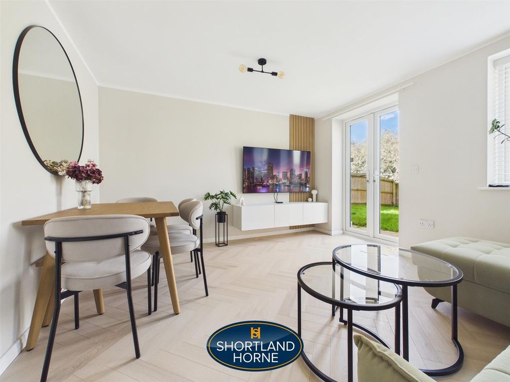 Property photo 3 of 22