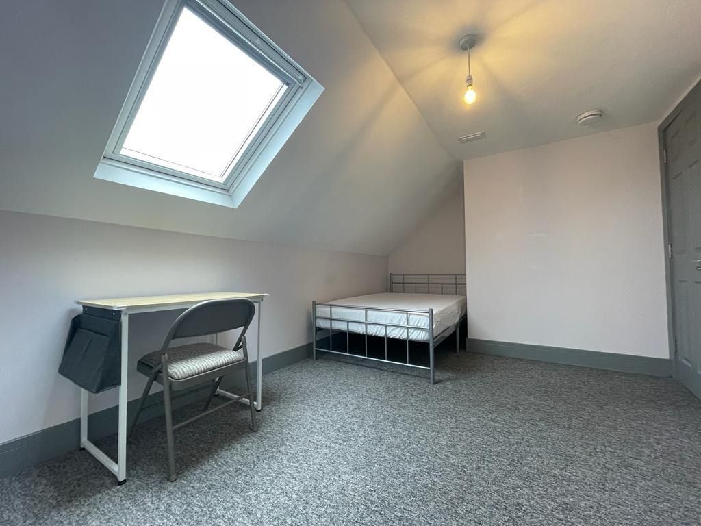 Property photo 3 of 17 4622882