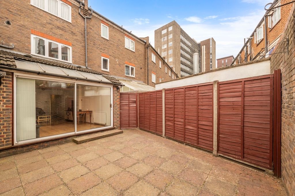 Property photo 1 of 15