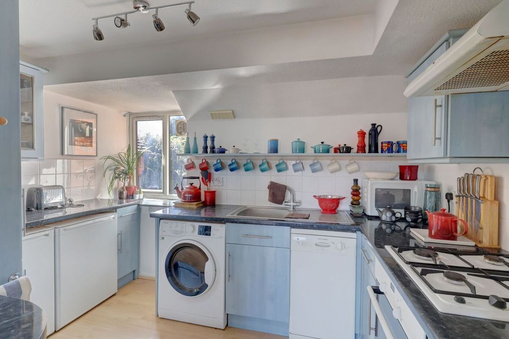 Property photo 3 of 10 Picture No. 05