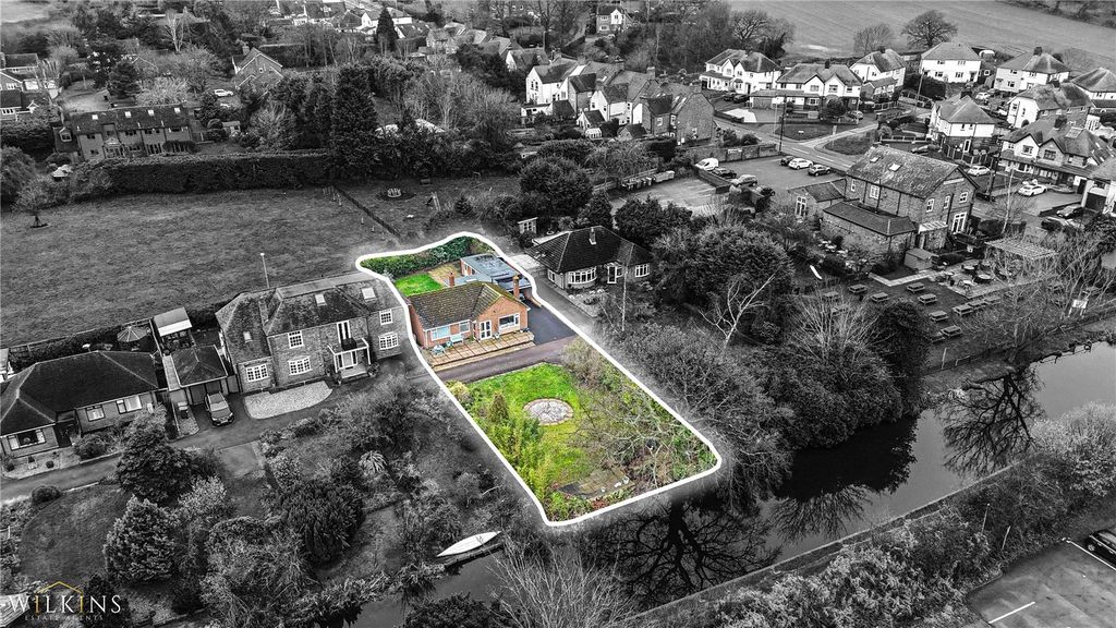 Property photo 1 of 33 Picture No. 04