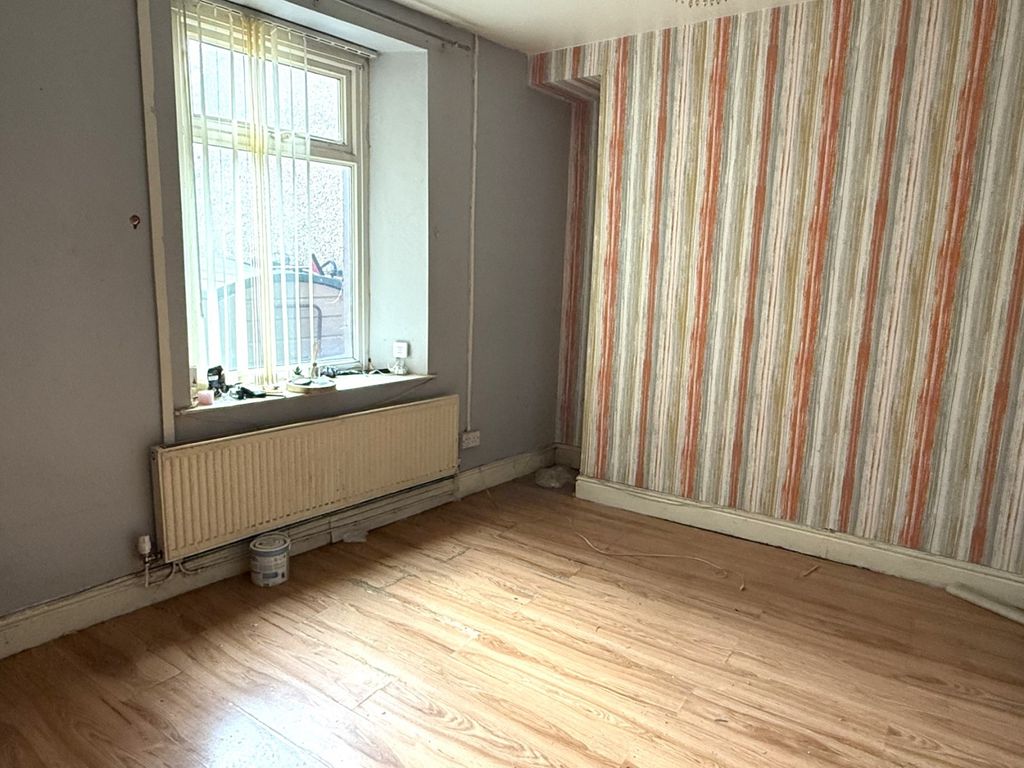 Property photo 3 of 9 Not Specified