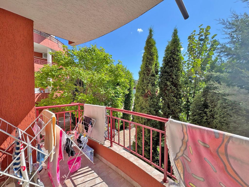 Property photo 2 of 12