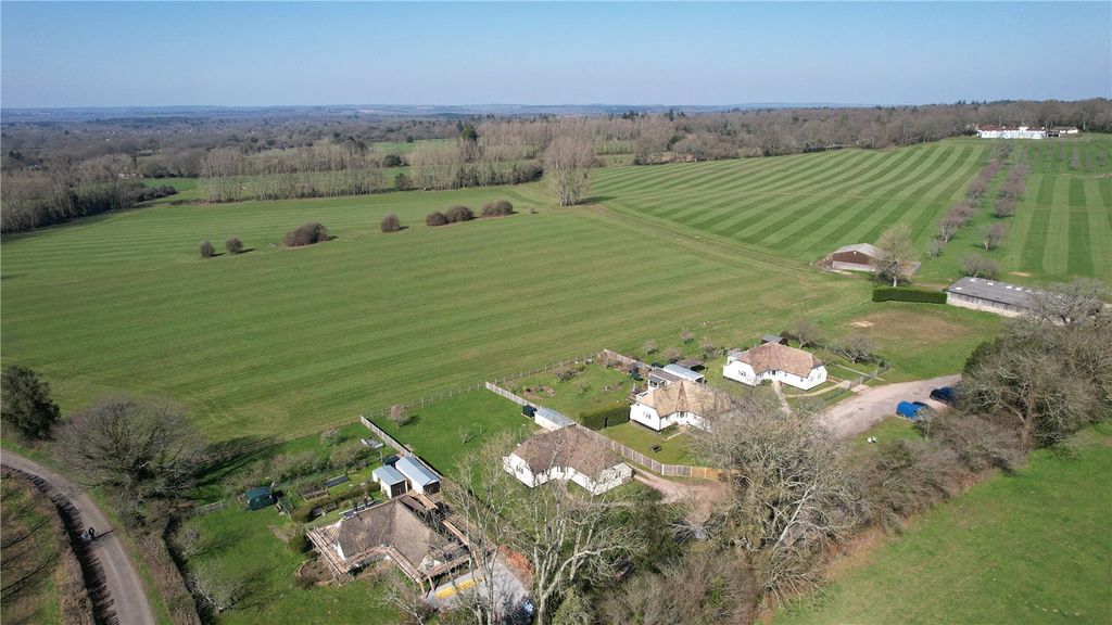 Property photo 2 of 31 Picture No. 30