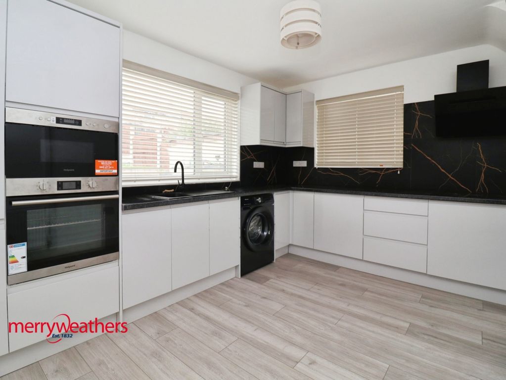 Property photo 2 of 13 Kitchen/Diner