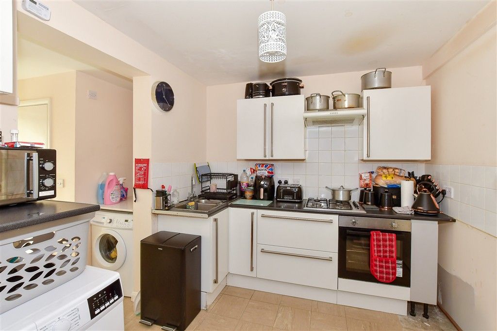Property photo 3 of 7 Kitchen/Diner