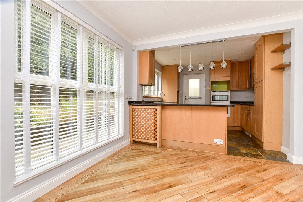 Property photo 2 of 18 Kitchen/Diner