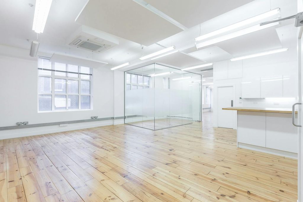 Property photo 3 of 11 Lionhouse3Ploughyardfirstfloorrearec2A3Lpshoreditchofficetoletinternal1.Jpg