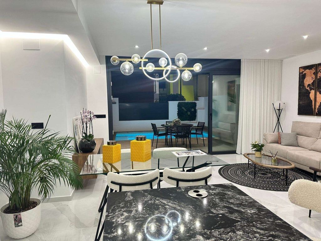 Property photo 3 of 50