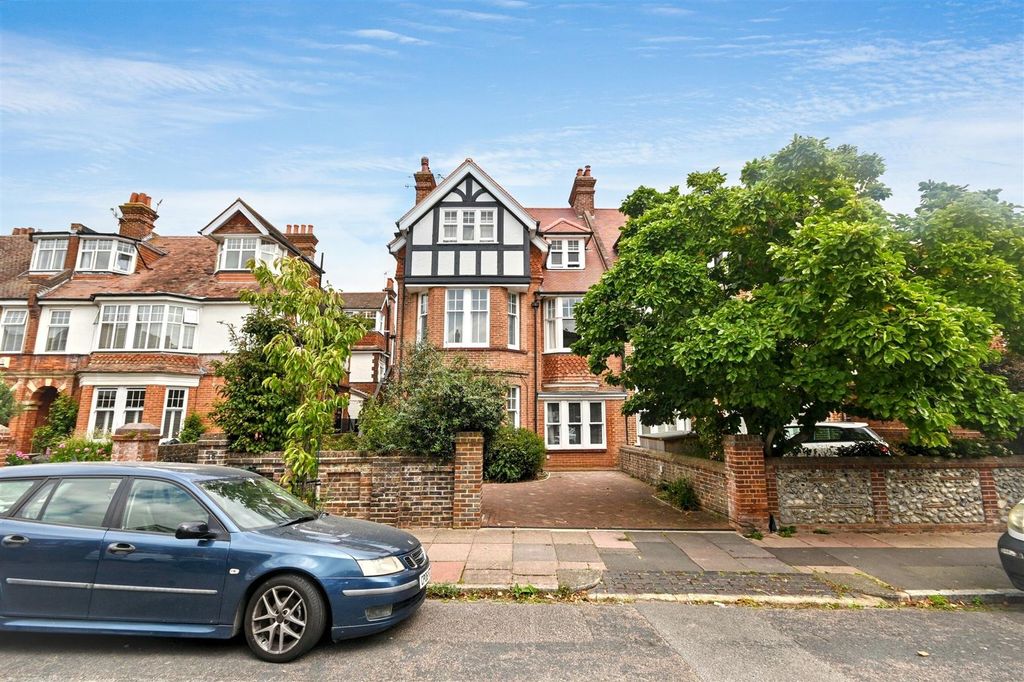 Additional image 27 of 3 bed flat for saleArlington Road, Eastbourne BN21