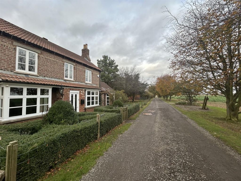 Property photo 1 of 26 Thumbnail_Image0.Jpg