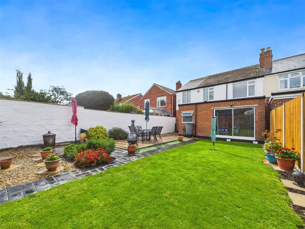 Property photo 2 of 20 Picture No. 04