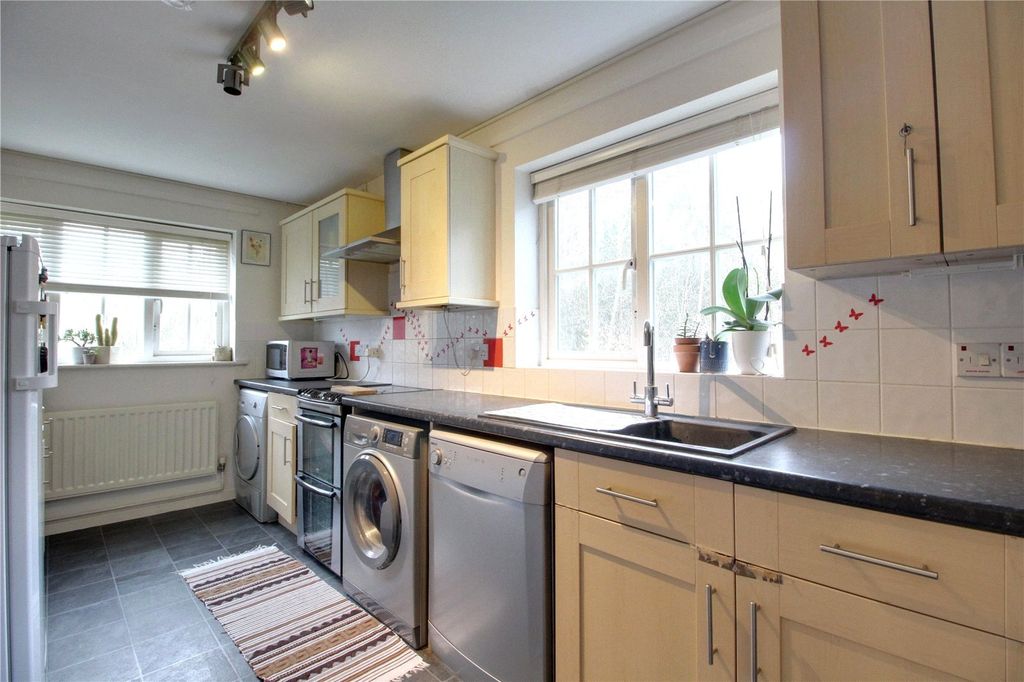 Property photo 3 of 14 Picture No. 07