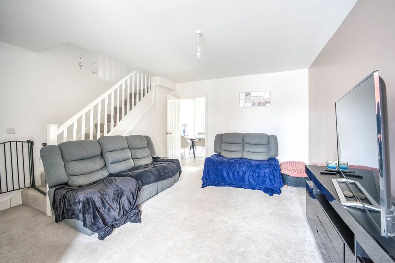 Property photo 2 of 15 Photo 13