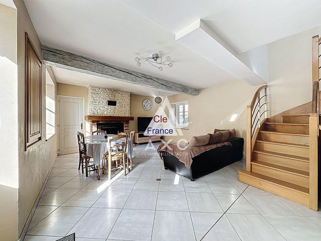 Property photo 3 of 16
