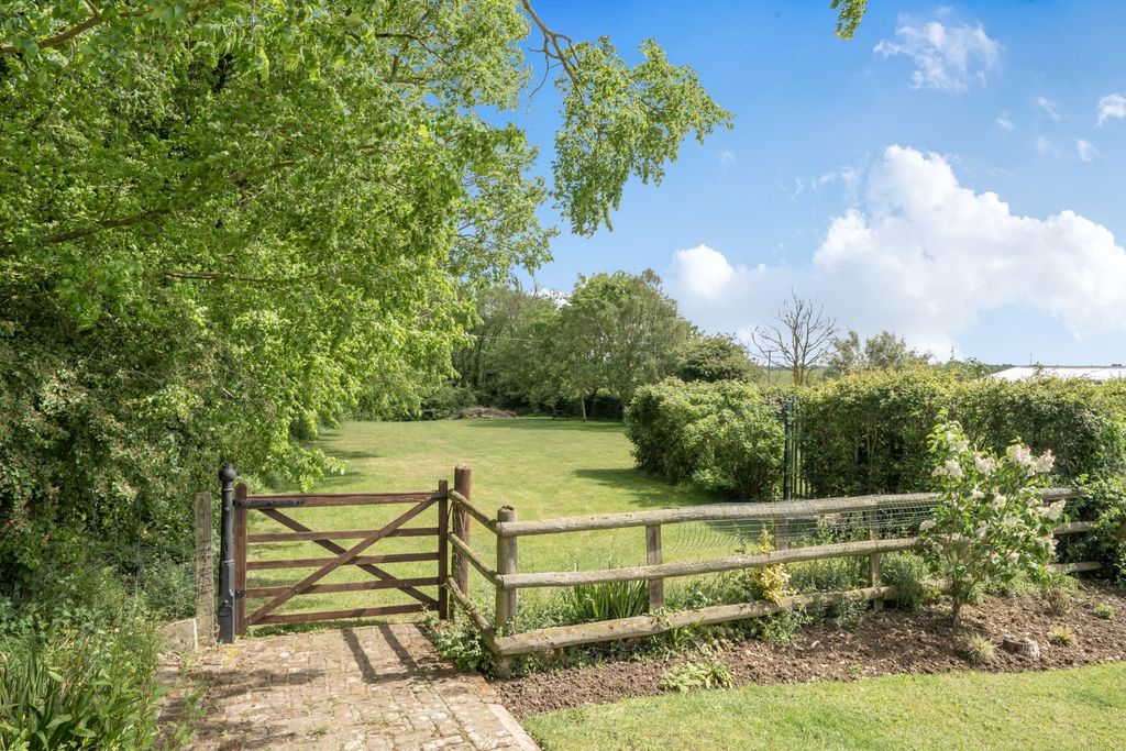Property photo 2 of 27 1463188-6-6A0Dd8623c93E