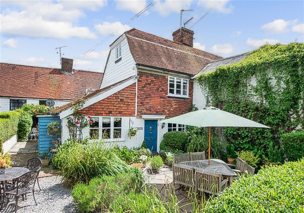 Property photo 1 of 14 Front 2