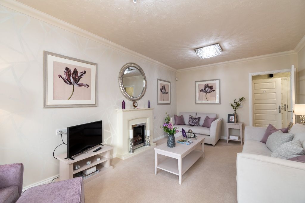 Property photo 3 of 8 Picture No. 04