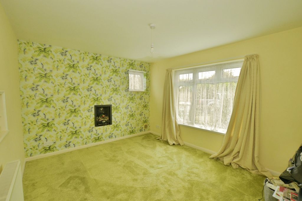 Property photo 2 of 21 Photo