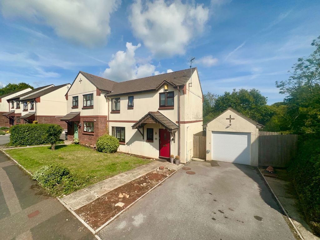 Property photo 1 of 15