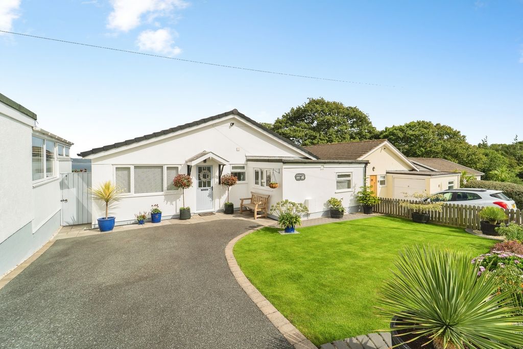 Property photo 1 of 20 Pbox-Img.Jpg