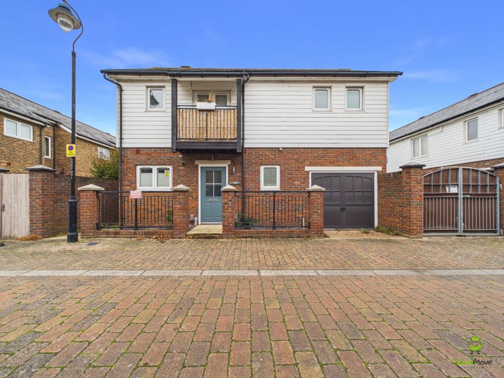 Property photo 1 of 12 Presented By Clinton At Ewemove Bexleyheath And Da